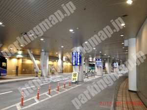 浪速350：なんばパークス駐車場西側入口_03