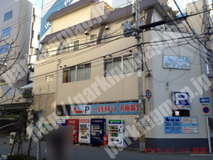 西015：イケダパーキング_03