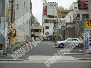 西083：カーコム堀江パーキング_02