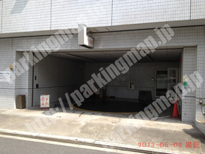 西114：大阪YMCA有料駐車場_02