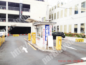 西385：大阪トヨペット駐車場_02