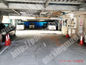 西423：ライウェスト立売堀駐車場_02