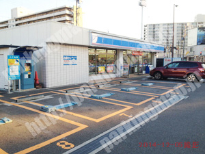 西成012：パラカローソン北開第1_03