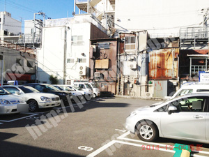 西成049：パークンパーク花園町駅前_02