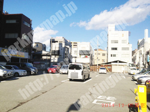 西成076：タイムズ岸里駅前_03