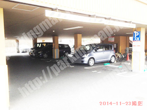 西淀川058：かごの屋歌島橋店駐車場_02