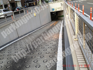 天王寺049：タイムズ大阪市立上汐地下駐車場_02