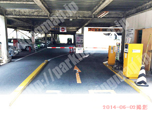 淀川083：アサド駐車場_02
