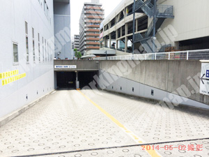 淀川084：SORA新大阪21ビル駐車場_02