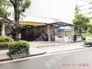 淀川098：新大阪セントラルタワー駐車場_04