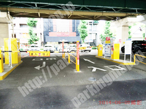 淀川184：タイムズ東三国中駐車場_02