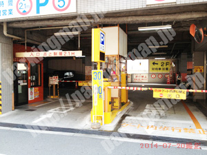 淀川325：コンドルモータープール_04