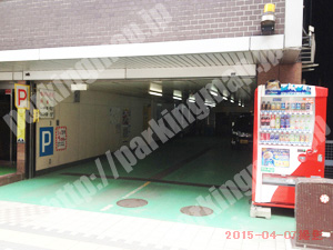 中央021：本田ビル駐車場_03