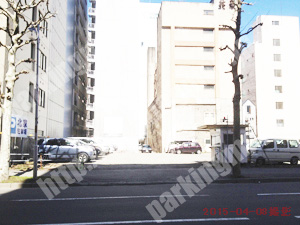 中央246：北家駐車場_05