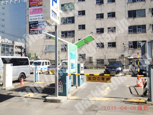 中央250：S．D．C南1西6駐車場_04
