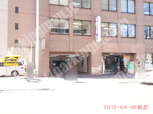 中央264：大通公園ビル駐車場_02