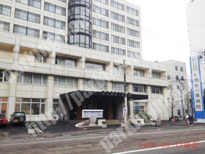 中央381：札幌南一条病院専用駐車場_05