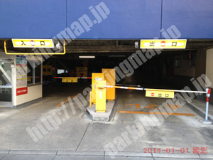 青葉135：山口パーキング_03