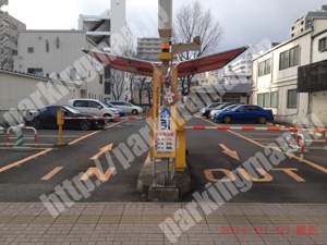 青葉342：ダイコクヤ駐車場_02