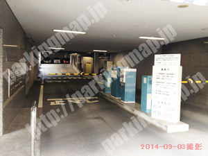 泉002：泉エクセルビル駐車場_02