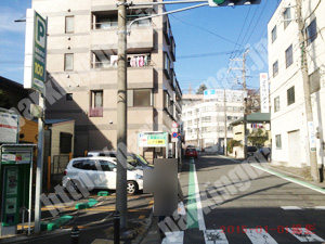 南020：BAMVI前里町PARKING バンビパーキング_03