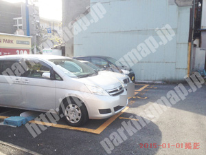 南022：コインパーク前里町_02