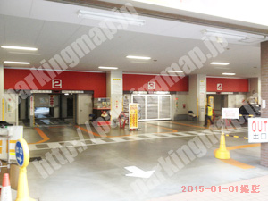 中111：チャイナパーキング_02