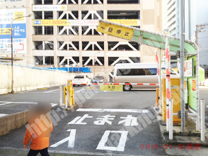 中146：三井のリパーク中華街東門_02