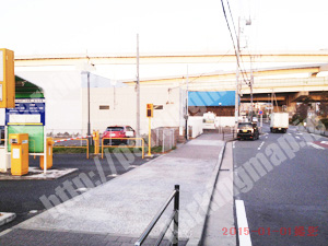 中161：横浜市立みなと赤十字病院第2駐車場_02