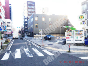 中212：東急ライフィア馬車道コインパーキング_03