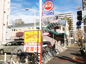 中567：デニーズ駐車場_02