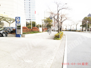 西001：ランドマーク駐車場_02