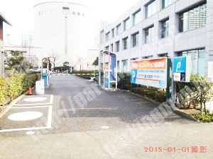 西002：アップルパーク横浜ホームコレクション駐車場_02