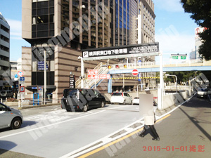 西054：横浜駅東口地下駐車場_02