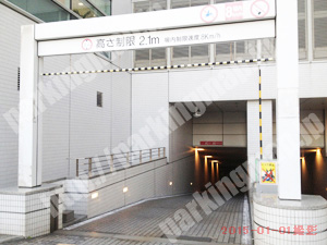 西062：クイーンズタワーA駐車場_02