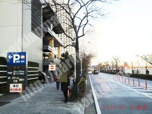 西062：クイーンズタワーA駐車場_03